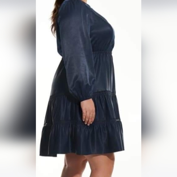 Pennington Satiny Tiered navy Dress 16 Nwt - Picture 3 of 3